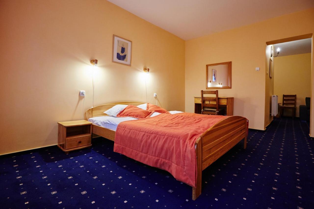 Osrodek Wypoczynkowy Koziol Hotel Kolno  Buitenkant foto